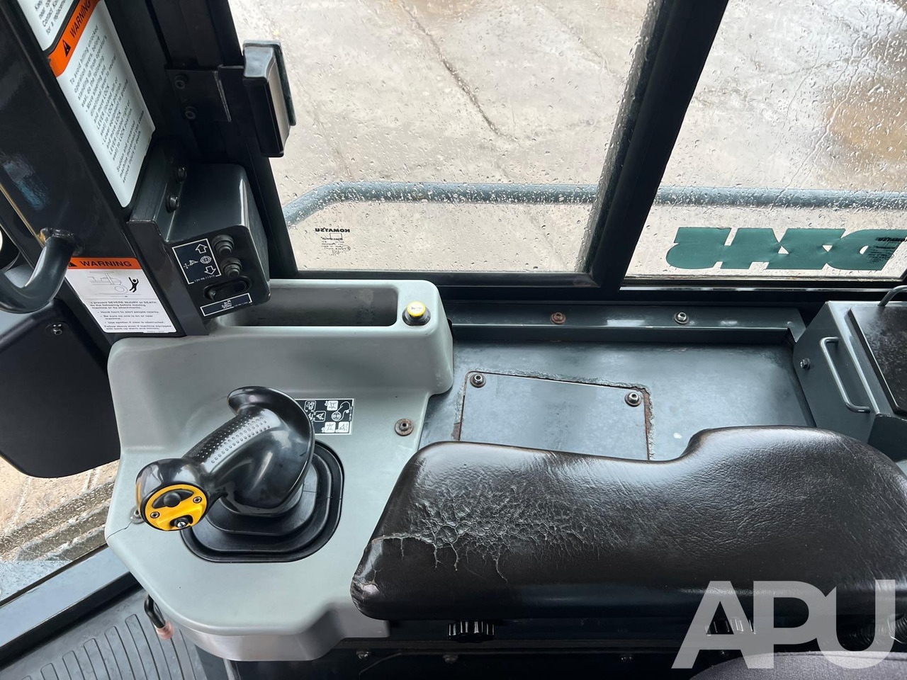 Spycharka KOMATSU D51PXi-24 - Bulldozer: gambar 2 Spycharka KOMATSU D51PXi-24 - Bulldozer: gambar 2