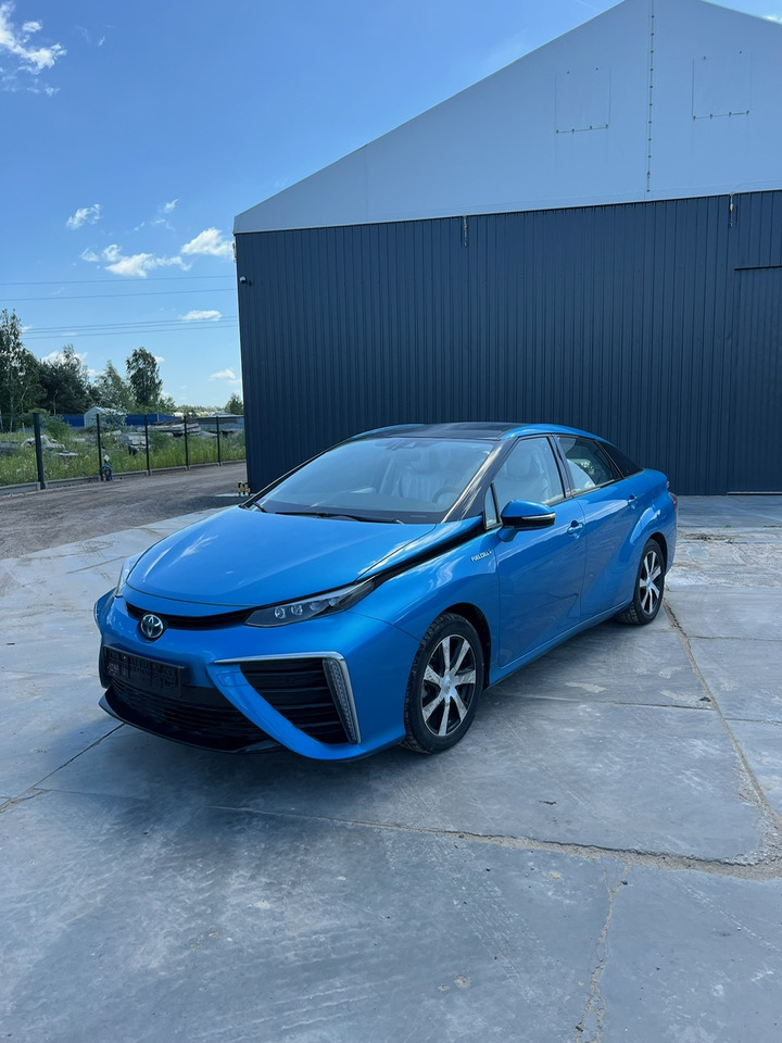 Toyota Mirai - Mobil sedan: gambar 2 Toyota Mirai - Mobil sedan: gambar 2