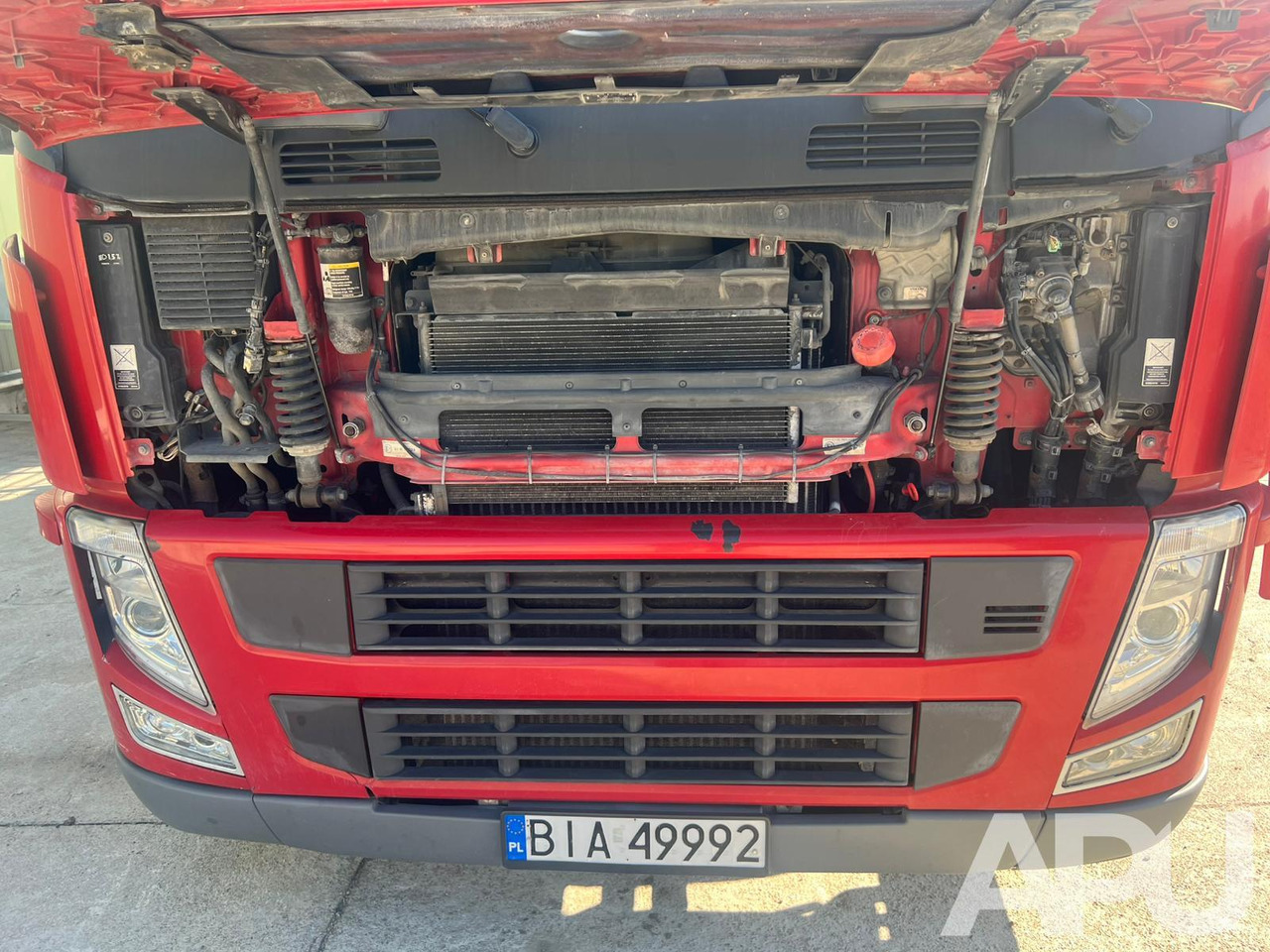 Truk pengangkut hewan Volvo Fm 410 DO PRZEWOZU BYDŁA: gambar 15 Truk pengangkut hewan Volvo Fm 410 DO PRZEWOZU BYDŁA: gambar 15