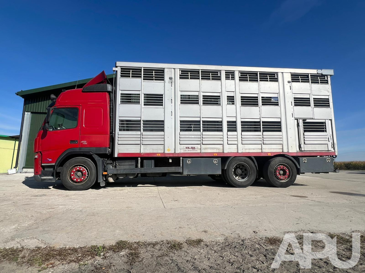 Volvo Fm 410 DO PRZEWOZU BYDŁA - Truk pengangkut hewan: gambar 2 Volvo Fm 410 DO PRZEWOZU BYDŁA - Truk pengangkut hewan: gambar 2
