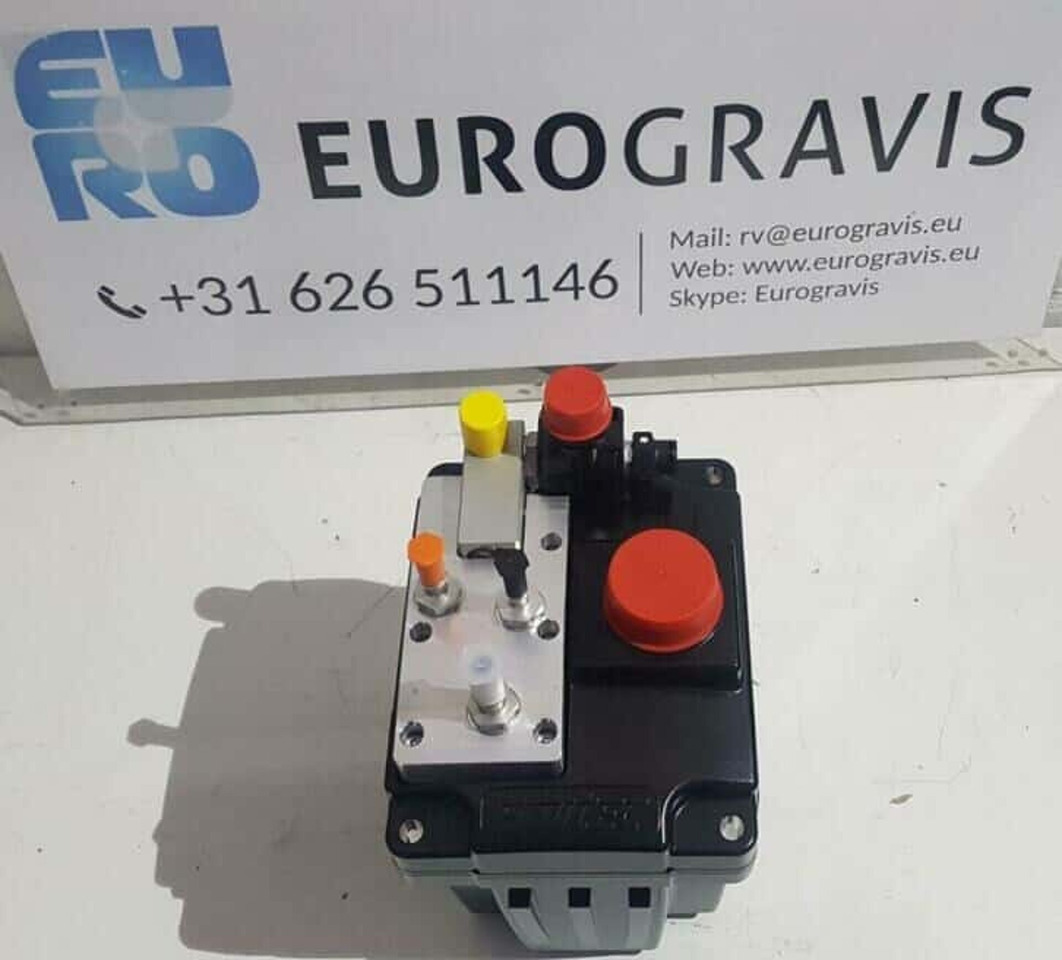 Daf lf/cf adblue unit new emitec 1705244, 1409391 - Sistem bahan bakar untuk Truk: gambar 1 Daf lf/cf adblue unit new emitec 1705244, 1409391 - Sistem bahan bakar untuk Truk: gambar 1