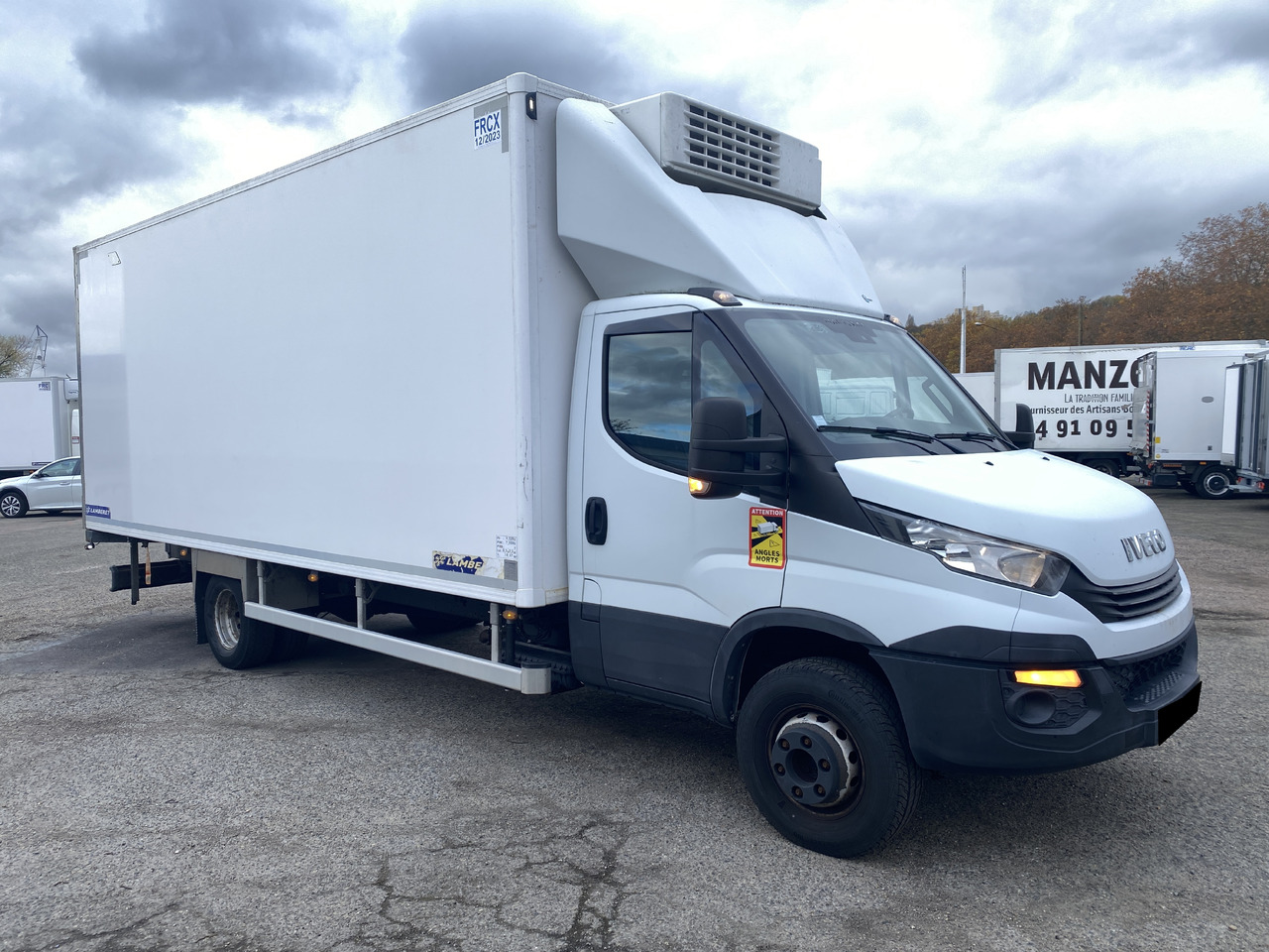 IVECO DAILY 70C18 - Truk berpendingin: gambar 3 IVECO DAILY 70C18 - Truk berpendingin: gambar 3