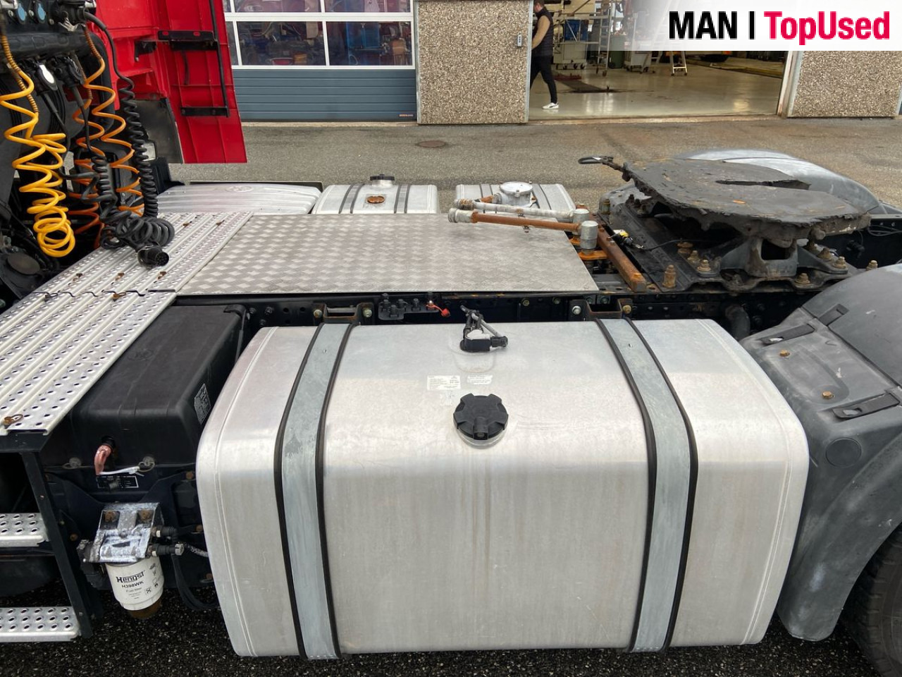 MAN TGX 18.460 4X2 BLS "ADR EX II / AT" - Tractor head: gambar 5 MAN TGX 18.460 4X2 BLS "ADR EX II / AT" - Tractor head: gambar 5