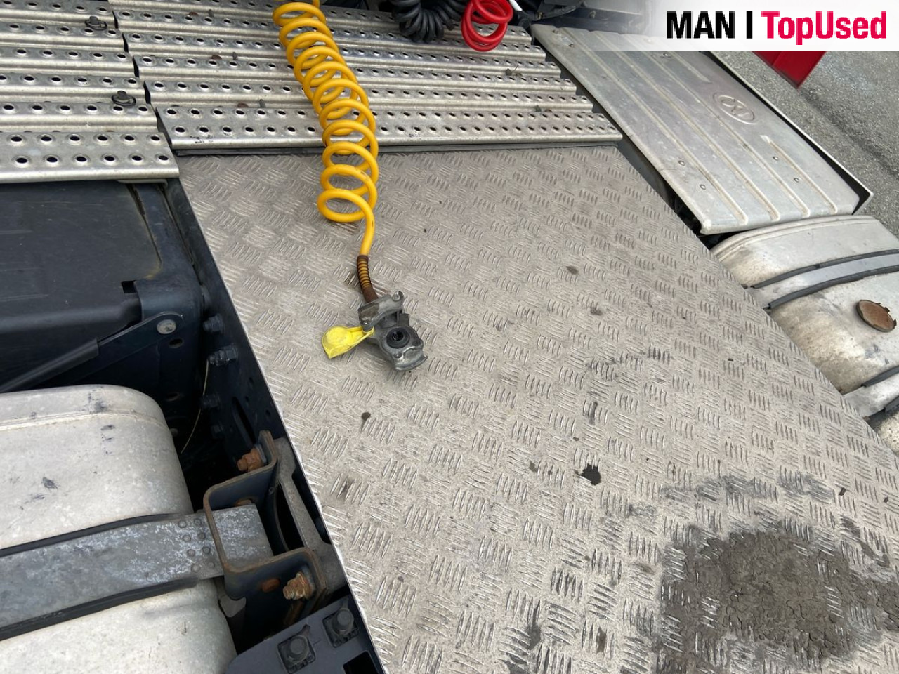 MAN TGX 18.460 4X2 BLS "ADR EX II / AT" - Tractor head: gambar 4 MAN TGX 18.460 4X2 BLS "ADR EX II / AT" - Tractor head: gambar 4