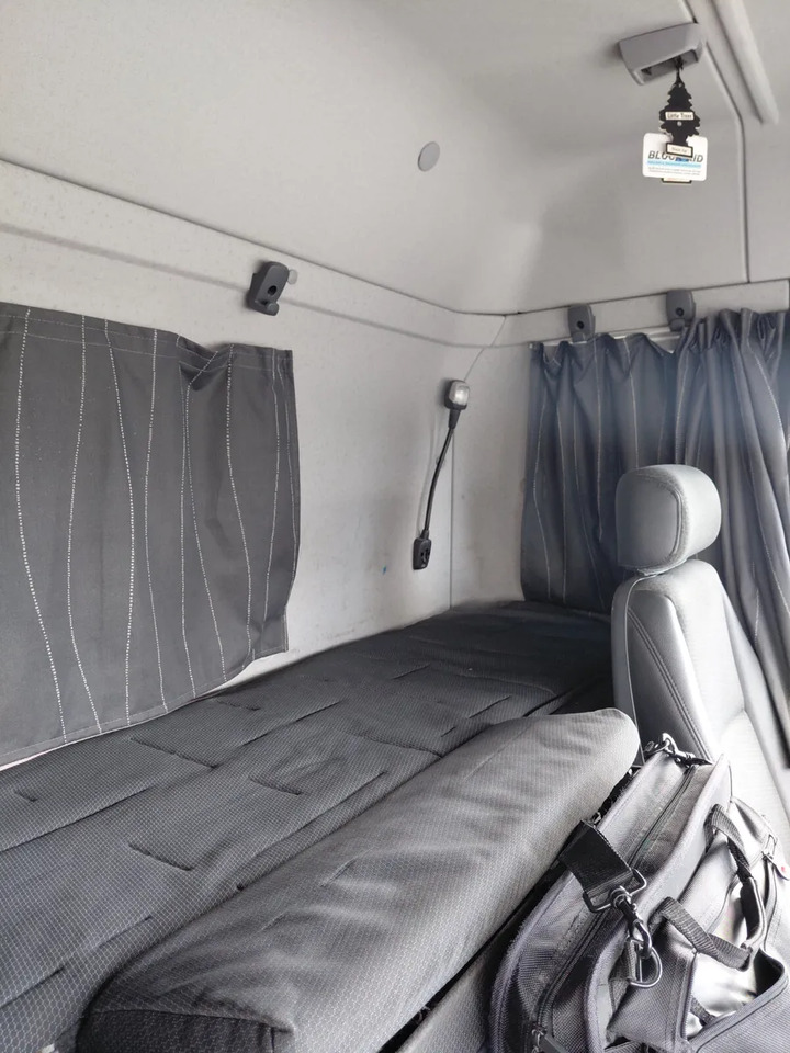 2015 Scania P-Series - Truk jungkit: gambar 4 2015 Scania P-Series - Truk jungkit: gambar 4