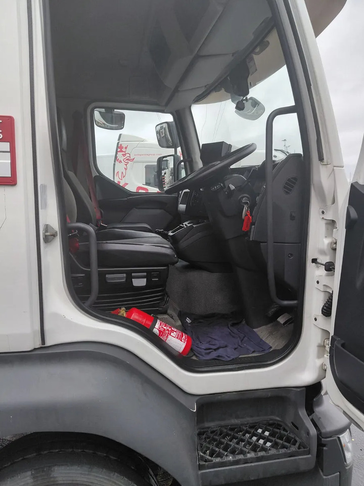 2019 Renault D 12T - Truk box: gambar 5 2019 Renault D 12T - Truk box: gambar 5