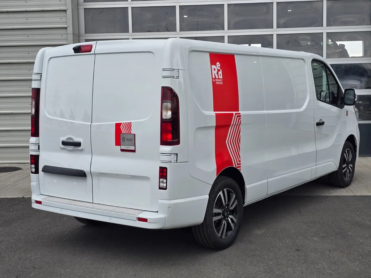 2025 Renault Trafic Exclusive 150BHP Auto - Van panel: gambar 4 2025 Renault Trafic Exclusive 150BHP Auto - Van panel: gambar 4