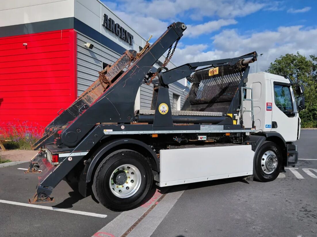 Renault E-Tech D Wide - Truk skip loader: gambar 3 Renault E-Tech D Wide - Truk skip loader: gambar 3