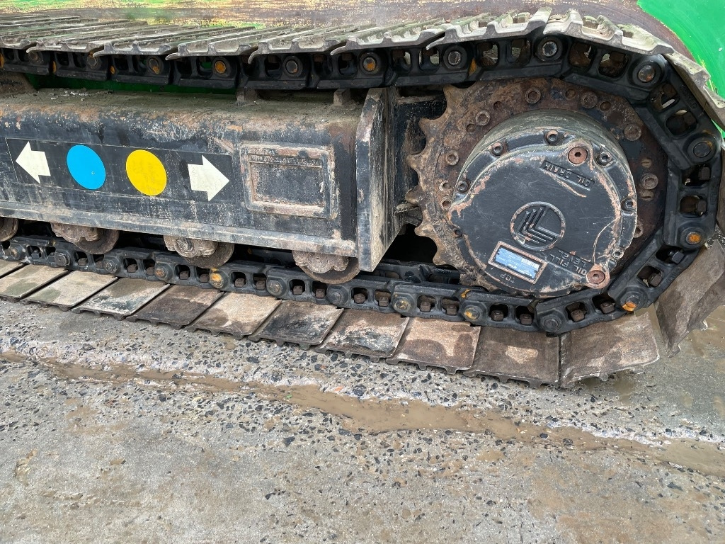 McCloskey R 70 - Screener: gambar 4 McCloskey R 70 - Screener: gambar 4
