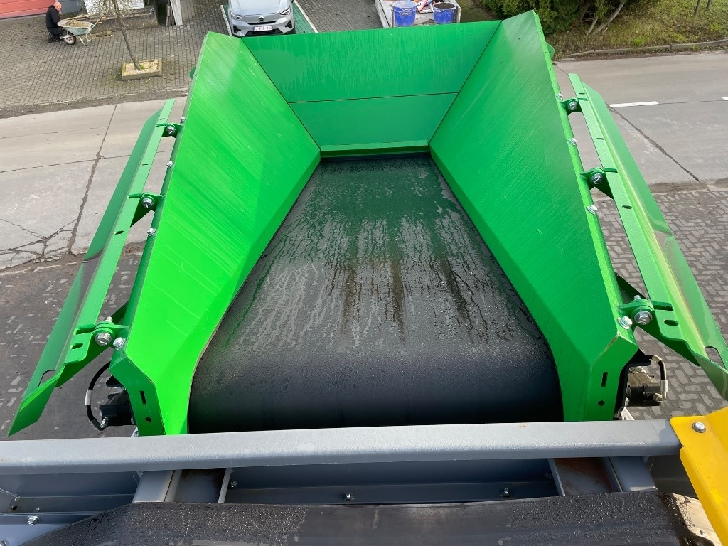 McCloskey R155 - Screener: gambar 4 McCloskey R155 - Screener: gambar 4