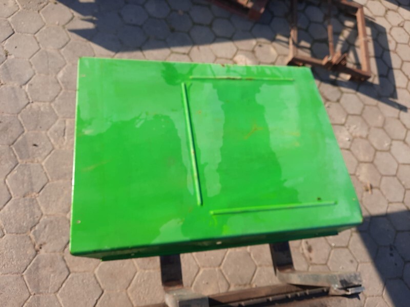 Deutz cabinedak - Kabin dan interior untuk Peralatan pertanian: gambar 1 Deutz cabinedak - Kabin dan interior untuk Peralatan pertanian: gambar 1