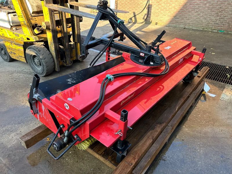 Goudland Veegmachine - Penyapu industri: gambar 4 Goudland Veegmachine - Penyapu industri: gambar 4