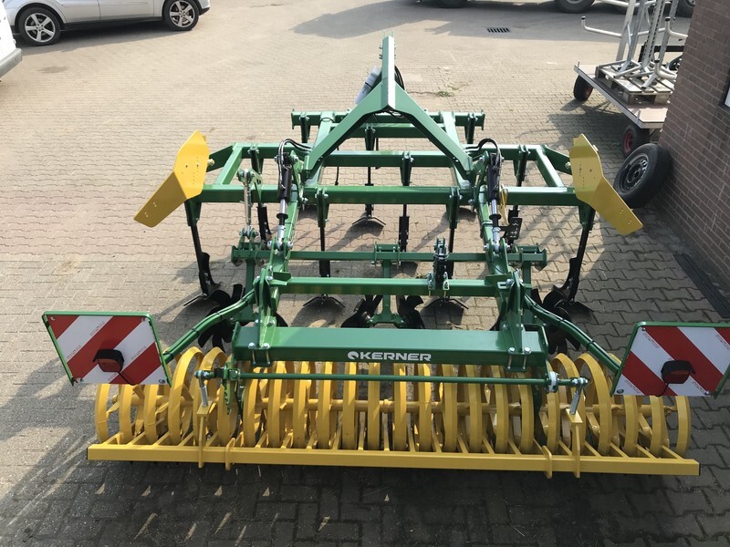 Kerner Corona C300 Gruber / cultivator - Petani: gambar 5 Kerner Corona C300 Gruber / cultivator - Petani: gambar 5