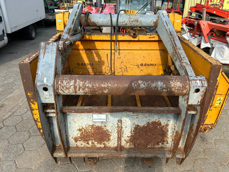 Lucas Silogrif 2001 - Peralatan ternak: gambar 3 Lucas Silogrif 2001 - Peralatan ternak: gambar 3