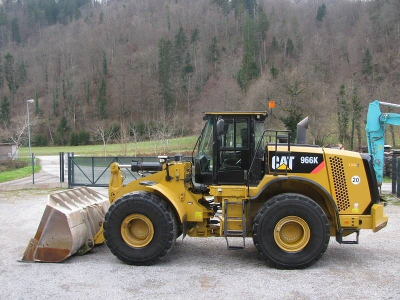 CAT 966K Top stanje - Wheel loader: gambar 2 CAT 966K Top stanje - Wheel loader: gambar 2