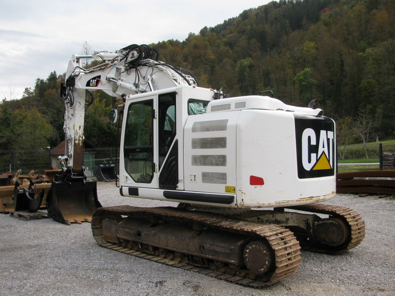 CATERPILLAR 320E LRR with 4 tools - Ekskavator perayap: gambar 4 CATERPILLAR 320E LRR with 4 tools - Ekskavator perayap: gambar 4