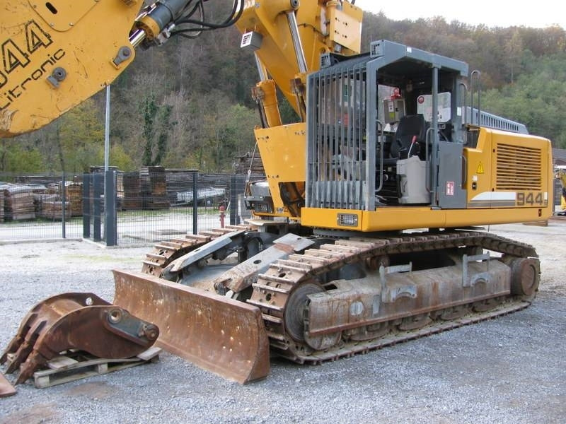 Liebherr R944C Tunelski bager - Ekskavator: gambar 2 Liebherr R944C Tunelski bager - Ekskavator: gambar 2