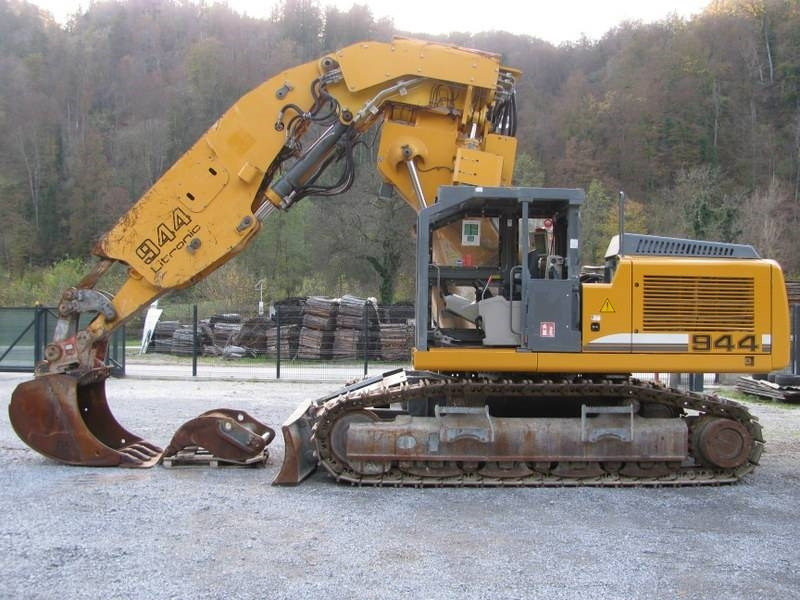 Liebherr R944C Tunelski bager - Ekskavator: gambar 3 Liebherr R944C Tunelski bager - Ekskavator: gambar 3