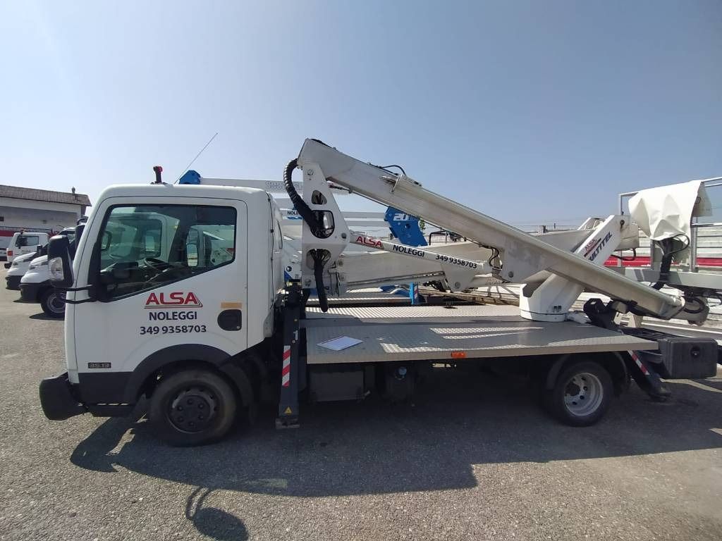 Multitel HX195 - Platform udara yang dipasang di truk: gambar 4 Multitel HX195 - Platform udara yang dipasang di truk: gambar 4