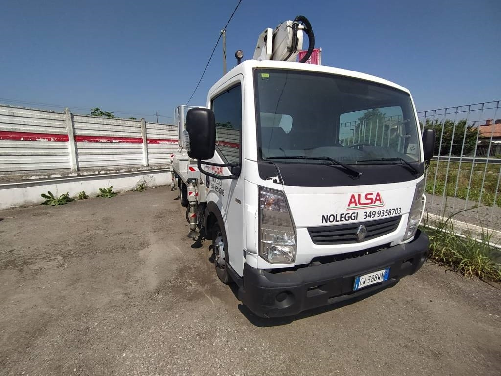 Multitel MT182 - Platform udara yang dipasang di truk: gambar 4 Multitel MT182 - Platform udara yang dipasang di truk: gambar 4