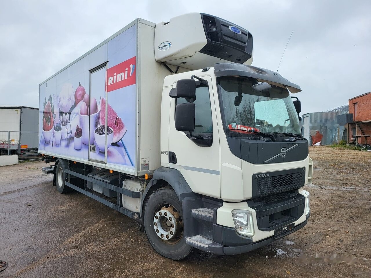 Volvo FL 280 - Truk berpendingin: gambar 1 Volvo FL 280 - Truk berpendingin: gambar 1