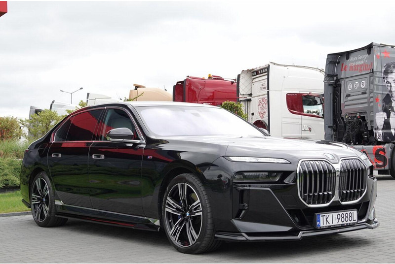 BMW 7 xDrive M Sport - Mobil sedan: gambar 4 BMW 7 xDrive M Sport - Mobil sedan: gambar 4