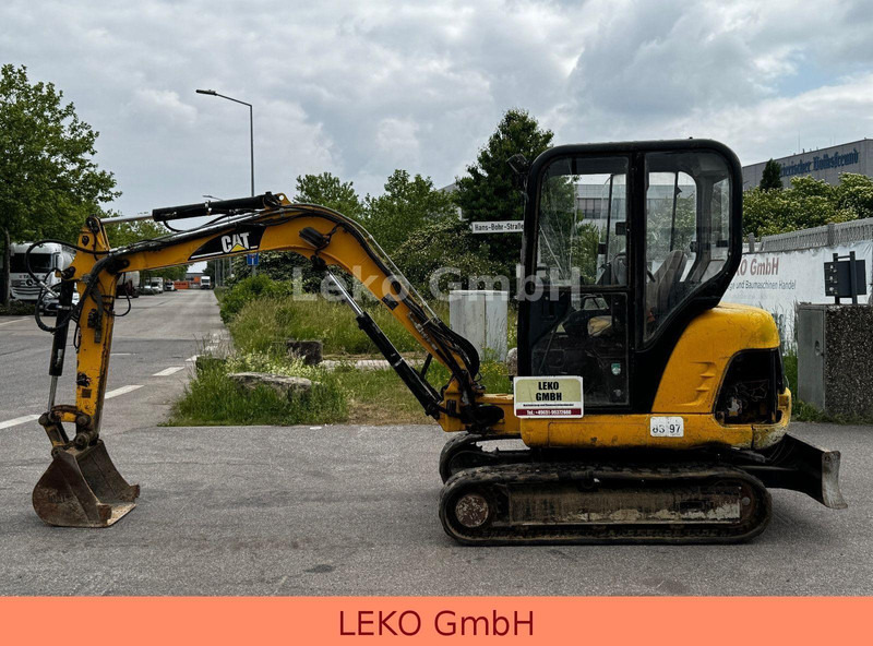 Caterpillar 302,5 - Ekskavator mini: gambar 4 Caterpillar 302,5 - Ekskavator mini: gambar 4