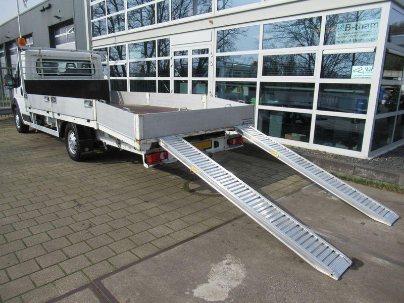 Citroën 35 2.2 L5H1 Car transporter <3,5t - Truk pengangkut mobil: gambar 3 Citroën 35 2.2 L5H1 Car transporter <3,5t - Truk pengangkut mobil: gambar 3