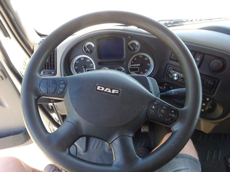 Leasing DAF 55.220 KRAN/KIPPER/KLIM A DAF 55.220 KRAN/KIPPER/KLIM A: gambar 10 Leasing DAF 55.220 KRAN/KIPPER/KLIM A DAF 55.220 KRAN/KIPPER/KLIM A: gambar 10