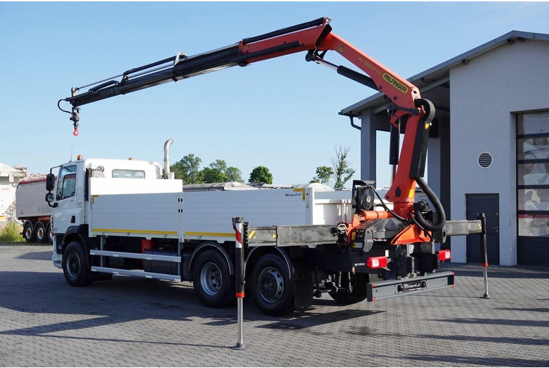 DAF CF 370 / 6x2 / SKRZYNIOWY - paka: 6,4 m / + HDS PALFINGER PK 180 - Truk flatbed, Truk derek: gambar 3 DAF CF 370 / 6x2 / SKRZYNIOWY - paka: 6,4 m / + HDS PALFINGER PK 180 - Truk flatbed, Truk derek: gambar 3