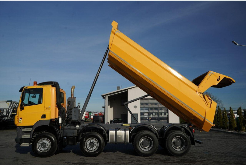 DAF CF 85.410 / 8x4 / WYWROTKA TYLNOZSYPOWA / HYDROKLAPA / OPONY 1 - Truk jungkit: gambar 5 DAF CF 85.410 / 8x4 / WYWROTKA TYLNOZSYPOWA / HYDROKLAPA / OPONY 1 - Truk jungkit: gambar 5