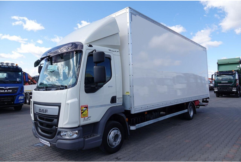 DAF LF 210 / KONTENER - 7 M / SOLÓWKA / WINDA DHOLLANDIA / EURO 6 - Truk box: gambar 3 DAF LF 210 / KONTENER - 7 M / SOLÓWKA / WINDA DHOLLANDIA / EURO 6 - Truk box: gambar 3