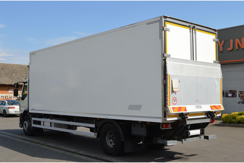 DAF LF 310 - Truk berpendingin: gambar 3 DAF LF 310 - Truk berpendingin: gambar 3