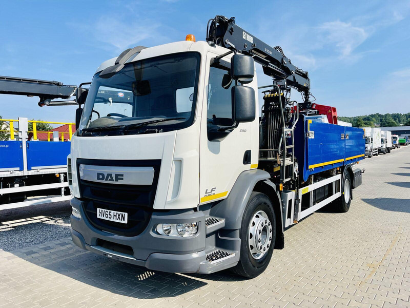 DAF LF CF 250 Right Handed - Truk flatbed, Truk derek: gambar 1 DAF LF CF 250 Right Handed - Truk flatbed, Truk derek: gambar 1