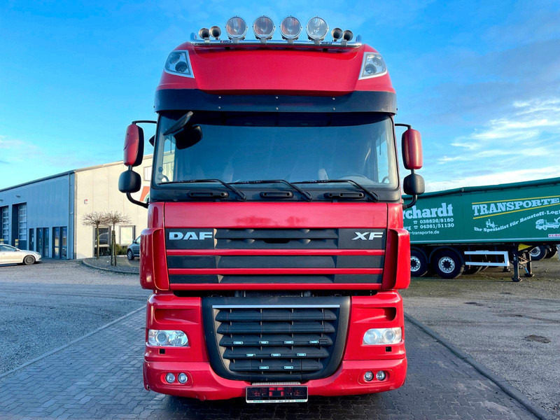 DAF XF 105.460 2-Stock Finkl Viehaufbau / Lenkachs - Truk pengangkut hewan: gambar 3 DAF XF 105.460 2-Stock Finkl Viehaufbau / Lenkachs - Truk pengangkut hewan: gambar 3