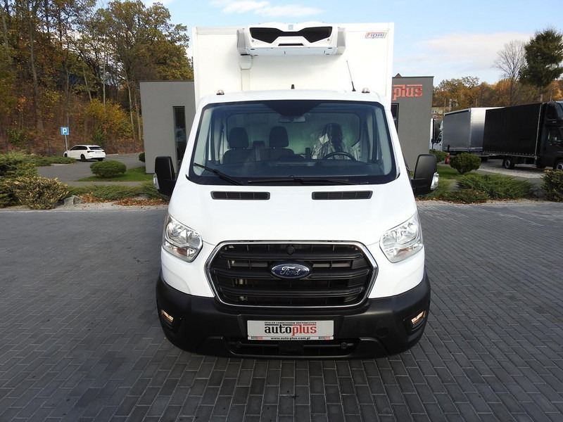 Ford TRANSIT CHŁODNIA KONTENER -10*C ZASILANIE 230V TEMPOMAT KLIMATYZ - Van berpendingin: gambar 5 Ford TRANSIT CHŁODNIA KONTENER -10*C ZASILANIE 230V TEMPOMAT KLIMATYZ - Van berpendingin: gambar 5