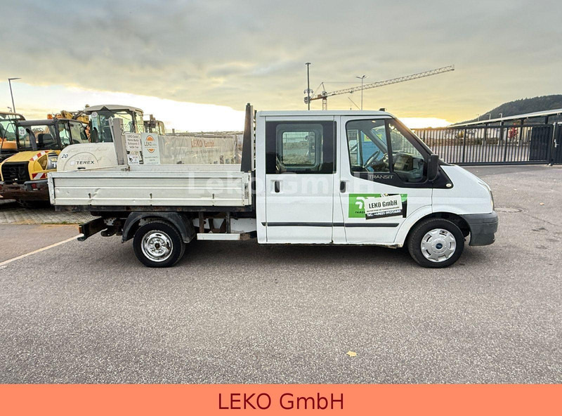Ford Transit Doppelkabine - Van flatbed: gambar 5 Ford Transit Doppelkabine - Van flatbed: gambar 5