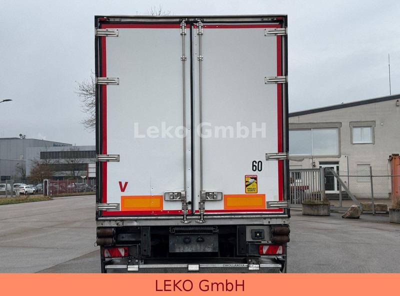 Fruehauf FST 4 FC Mit Carrier Vic 1950 Mt - Semi-trailer berpendingin: gambar 4 Fruehauf FST 4 FC Mit Carrier Vic 1950 Mt - Semi-trailer berpendingin: gambar 4