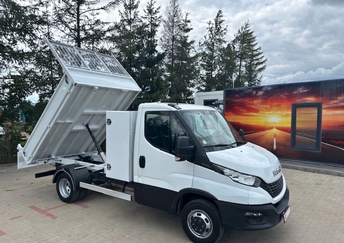 IVECO 35C14 - Van jungkit: gambar 3 IVECO 35C14 - Van jungkit: gambar 3