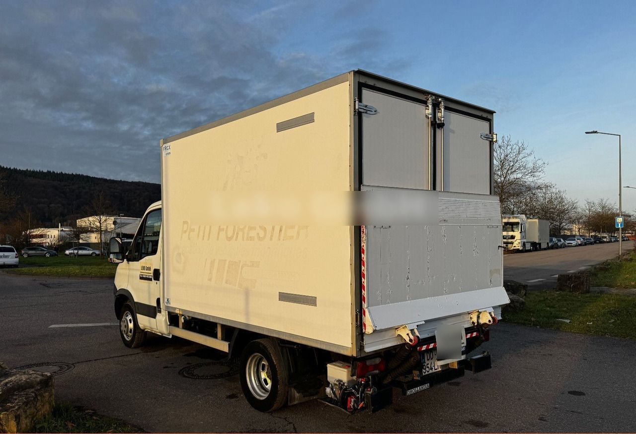 IVECO Daily 35C13 - Van berpendingin: gambar 5 IVECO Daily 35C13 - Van berpendingin: gambar 5