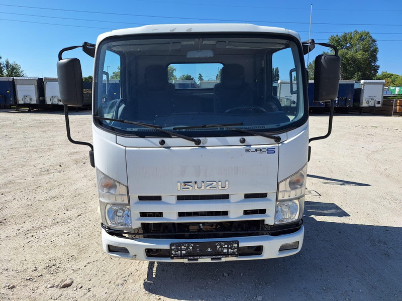 Isuzu 4X4 - container transport - Truk skip loader: gambar 2 Isuzu 4X4 - container transport - Truk skip loader: gambar 2