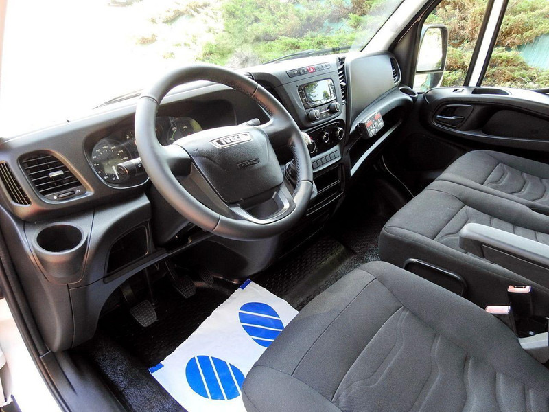 Iveco DAILY 35C15 KONTENER CHŁODNIA -12*C ZASILANIE 230V BLIŹNIACZE KO - Van berpendingin: gambar 2 Iveco DAILY 35C15 KONTENER CHŁODNIA -12*C ZASILANIE 230V BLIŹNIACZE KO - Van berpendingin: gambar 2