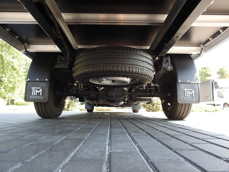 Van dengan terpal samping baru Iveco DAILY 35S18 NOWY PLANDEKA 8 PALET TEMPOMAT NAWIGACJA LEDY AUTOMA: gambar 17