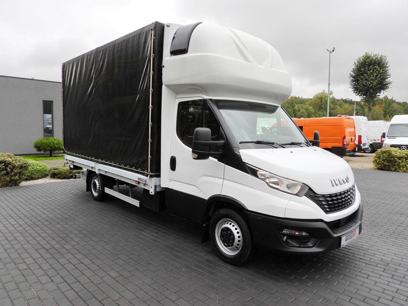 Iveco DAILY 35S18 PLANDEKA WINDA 8 PALET WEBASTO TEMPOMAT KLIMATYZACJA - Van dengan terpal samping: gambar 4 Iveco DAILY 35S18 PLANDEKA WINDA 8 PALET WEBASTO TEMPOMAT KLIMATYZACJA - Van dengan terpal samping: gambar 4