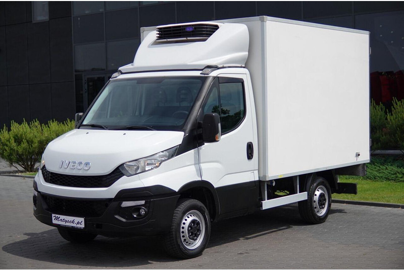 Iveco DAILY / CHŁODNIA / AGREGAT CARIER -XARIOS 200 / Sprowadzony - Van berpendingin: gambar 2 Iveco DAILY / CHŁODNIA / AGREGAT CARIER -XARIOS 200 / Sprowadzony - Van berpendingin: gambar 2