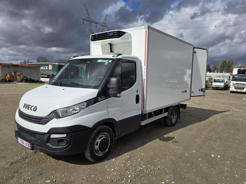 Iveco Daily 35-140 - Carrier Xarios 350 frigo - Van berpendingin: gambar 3 Iveco Daily 35-140 - Carrier Xarios 350 frigo - Van berpendingin: gambar 3