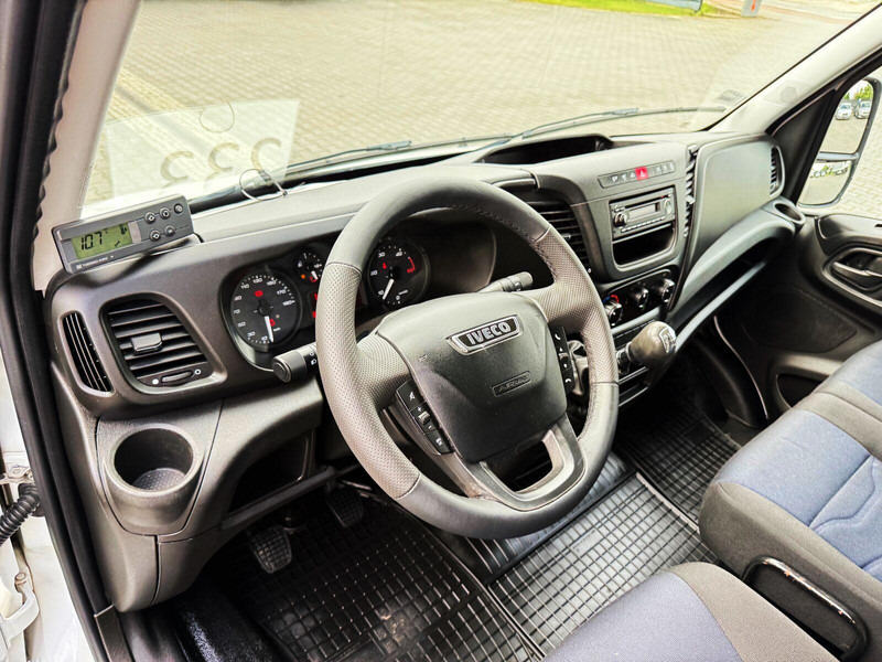 Iveco Daily 35S15 3.0 Diesel Kontener 3x Drzwi Chłodnia Izoterma Therm - Van berpendingin: gambar 5 Iveco Daily 35S15 3.0 Diesel Kontener 3x Drzwi Chłodnia Izoterma Therm - Van berpendingin: gambar 5