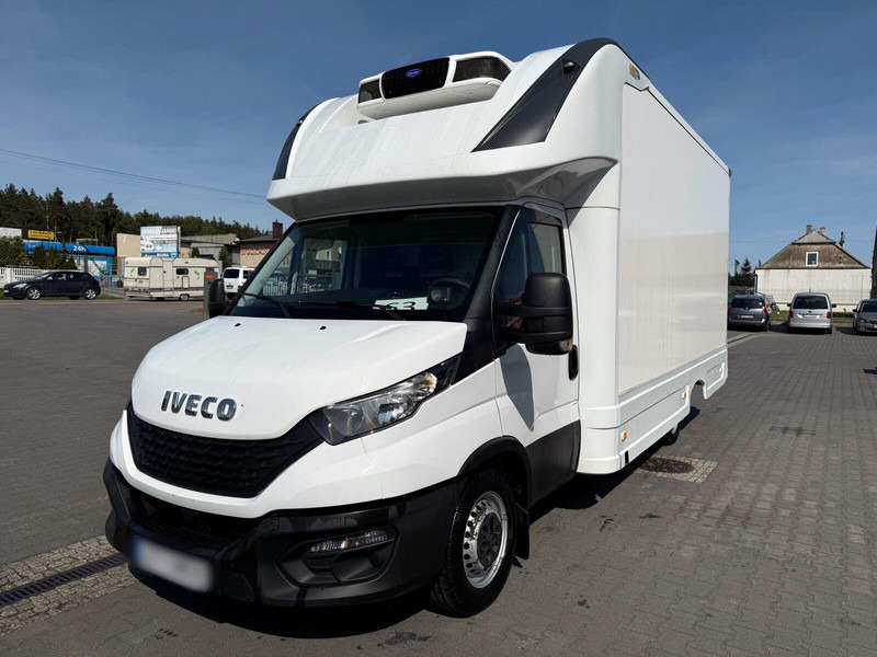 Iveco Daily 35S16 3.0 Kontener Chłodnia, Dwie komory, Autosklep, 230V - Van berpendingin: gambar 1 Iveco Daily 35S16 3.0 Kontener Chłodnia, Dwie komory, Autosklep, 230V - Van berpendingin: gambar 1