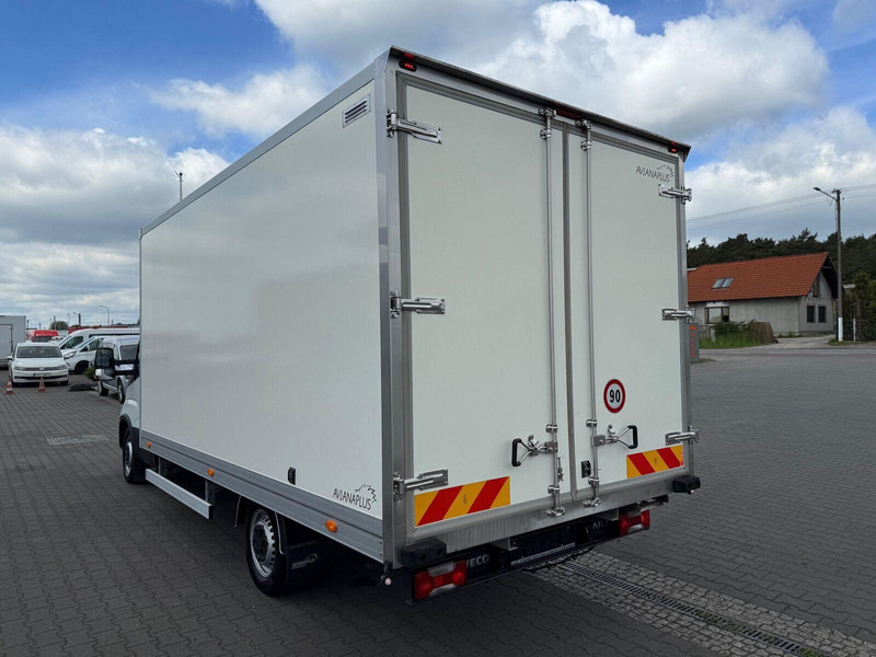 Iveco Daily 35S18 Kontener 4,5m Drzwi Tył Lift - Van berpendingin: gambar 3 Iveco Daily 35S18 Kontener 4,5m Drzwi Tył Lift - Van berpendingin: gambar 3