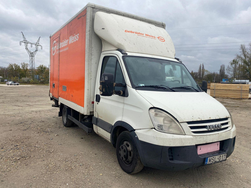 Iveco Daily 40 C 15 - Koffer + DHollandia LBW - Van box: gambar 1 Iveco Daily 40 C 15 - Koffer + DHollandia LBW - Van box: gambar 1